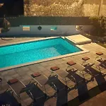 Katarina شقة *